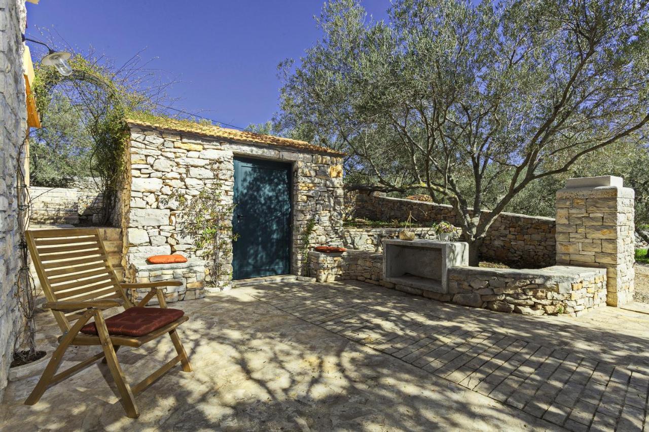 Stone House San Pelegrin Vela Luka Exterior foto
